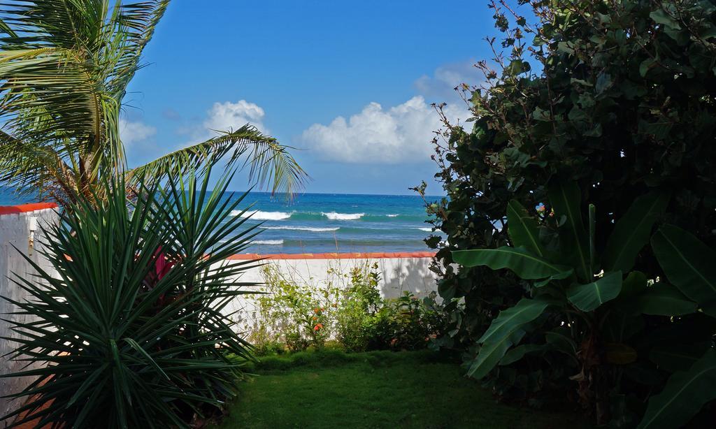 Bravo Beach Hotel Vieques Esterno foto